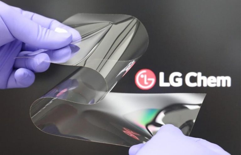 LG's new foldable display technology aims to teach Samsung how to do this